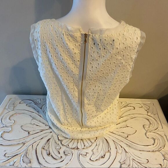 Jones New York Collection cream colored tank size 8 - Picture 2 of 4